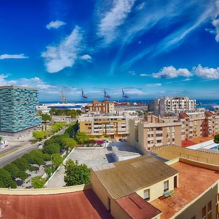 Malaga Centro Apartment Luaran gambar